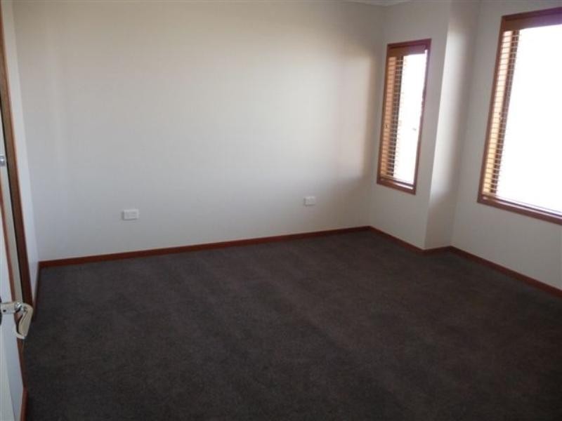 17 Grundy Street, Westbrook QLD 4350