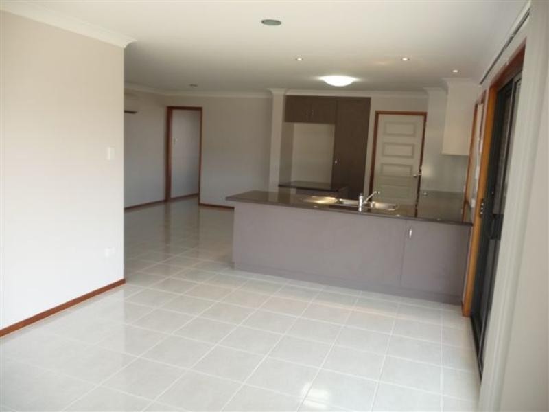 17 Grundy Street, Westbrook QLD 4350