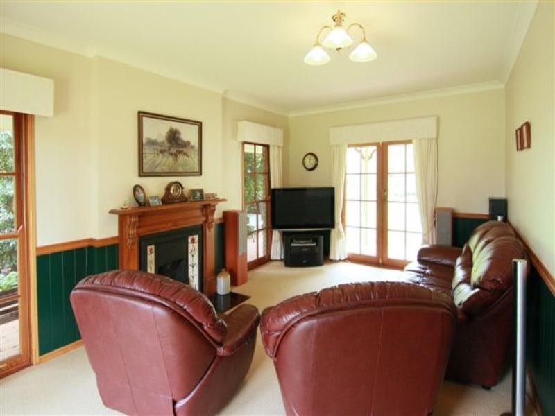 184 Stenner Street, Middle Ridge QLD 4350