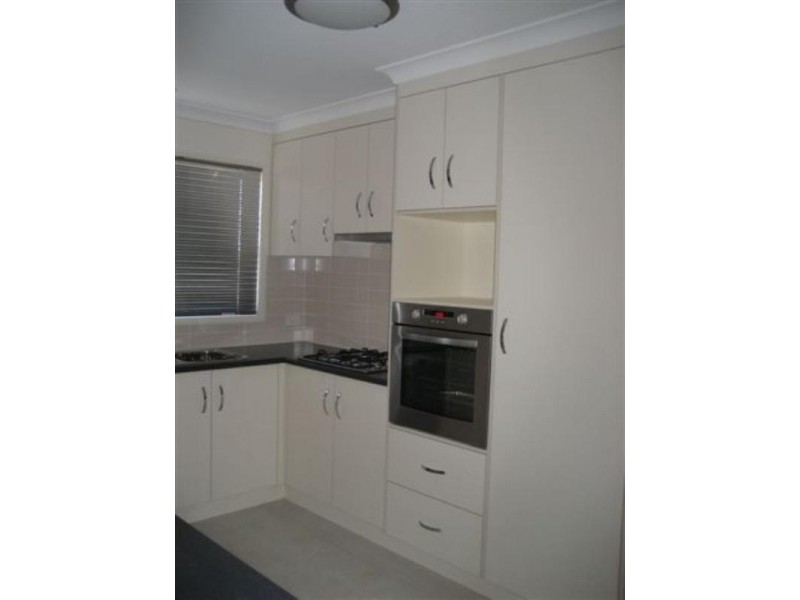 10 Moorina Drive, Glenvale QLD 4350