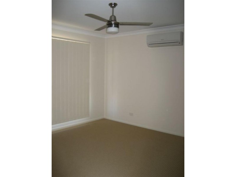 10 Moorina Drive, Glenvale QLD 4350