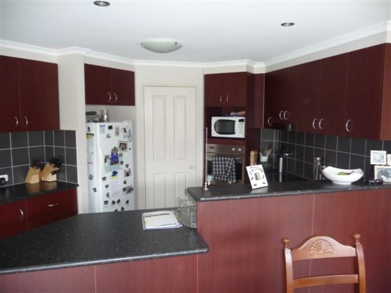 10 Ashford Drive, Wyreema QLD 4352