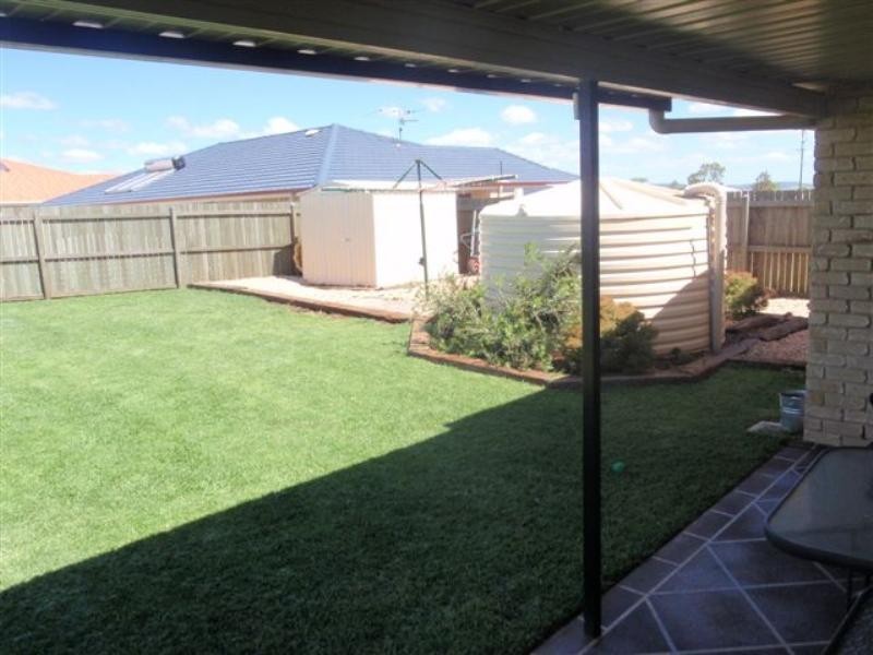 10 Ashford Drive, Wyreema QLD 4352