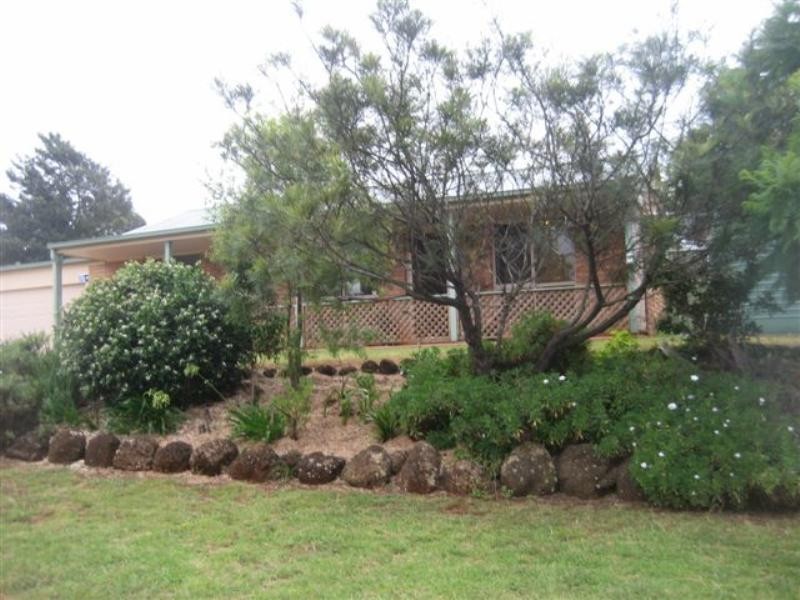 1 Hardy Court, Wilsonton QLD 4350