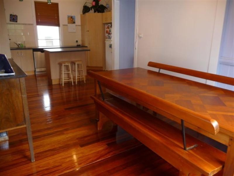 2 Aland Street, South Toowoomba QLD 4350