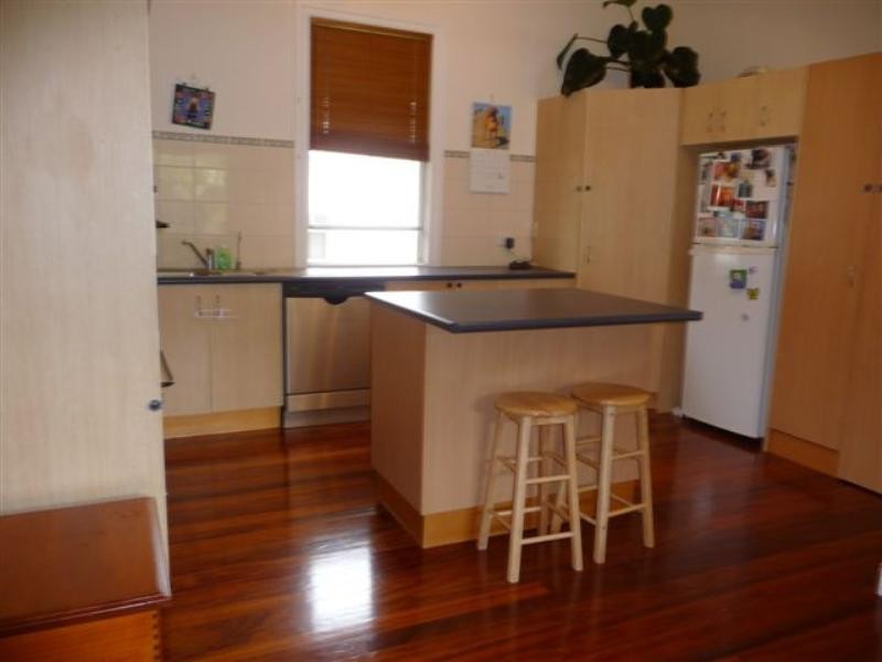 2 Aland Street, South Toowoomba QLD 4350