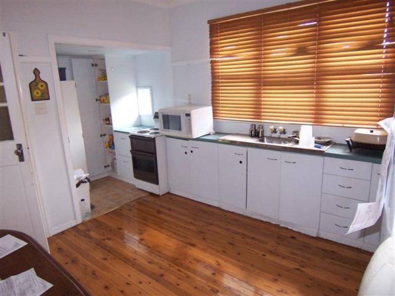 2 Stone Street, Wilsonton QLD 4350