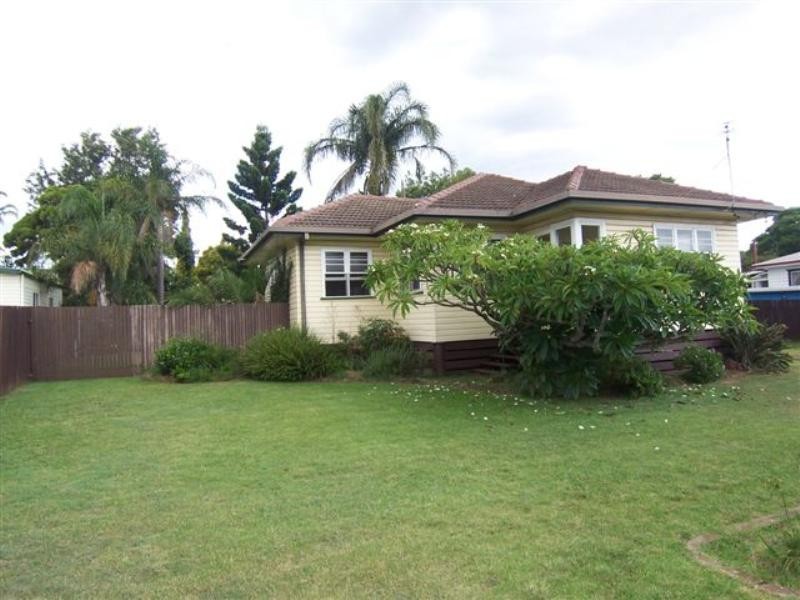 2 Stone Street, Wilsonton QLD 4350