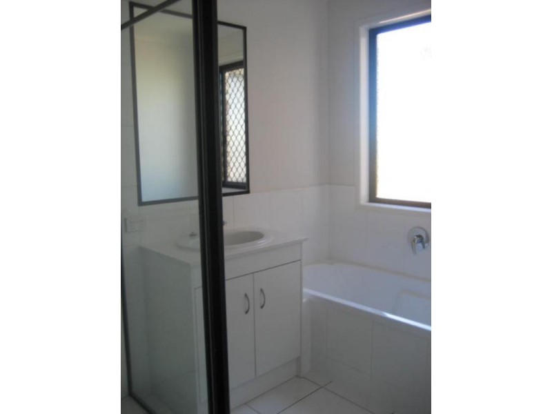 686 Greenwattle Street, Glenvale QLD 4350