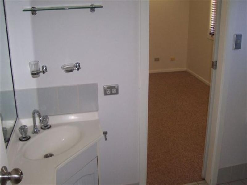 4/46 Crosby Street, Darling Heights QLD 4350