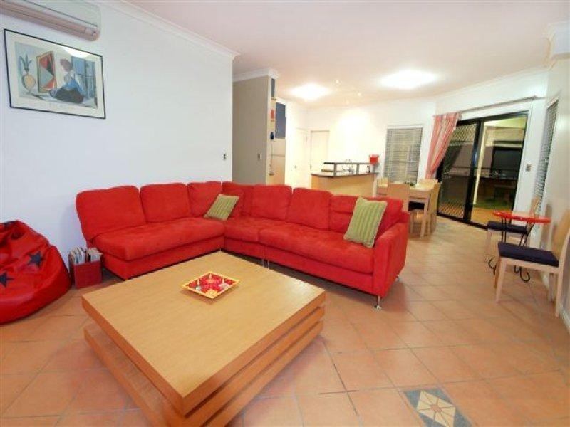 16 Glen Eagles Drive, Middle Ridge QLD 4350