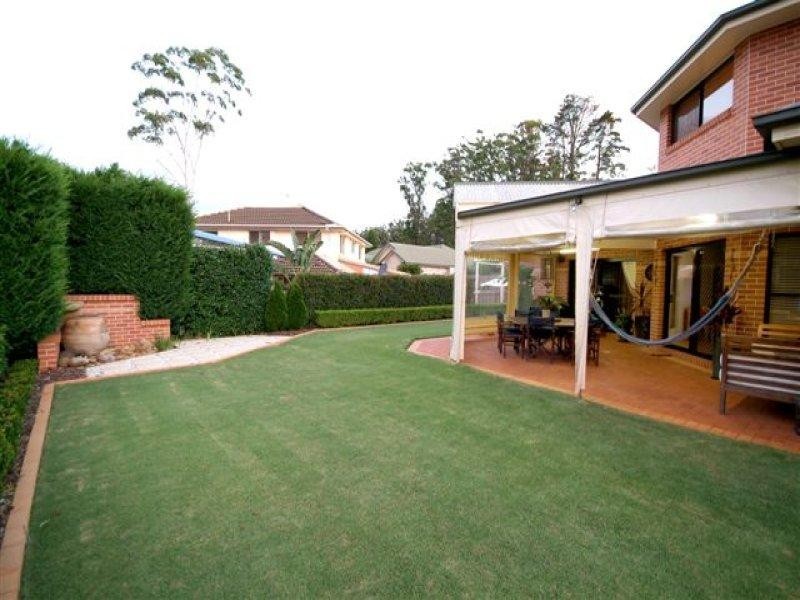 16 Glen Eagles Drive, Middle Ridge QLD 4350