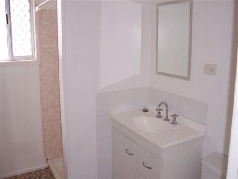 2/5 Cassia Street, Rangeville QLD 4350