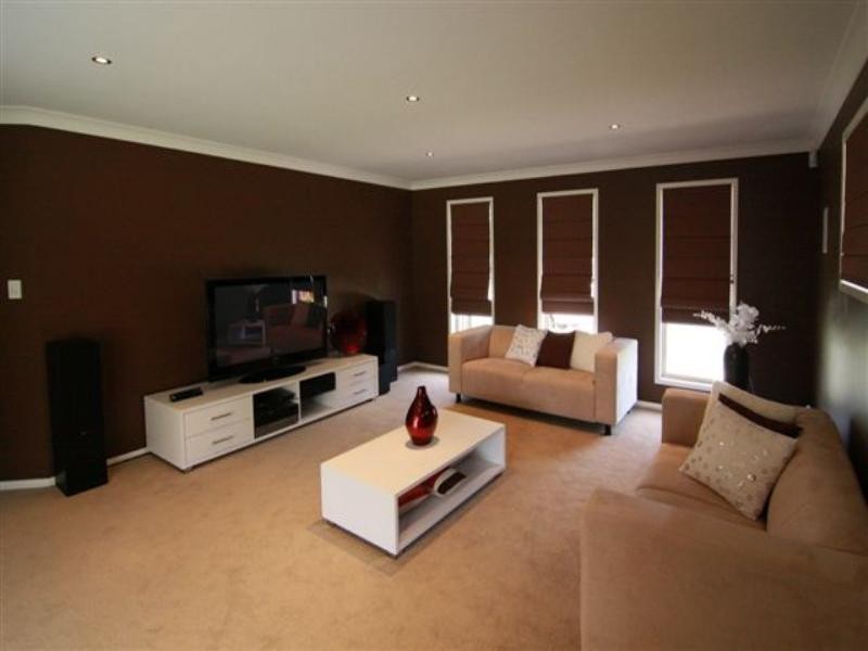 92 Spring Street, Middle Ridge QLD 4350