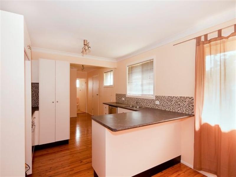 79 Knockator Crescent, Centenary Heights QLD 4350