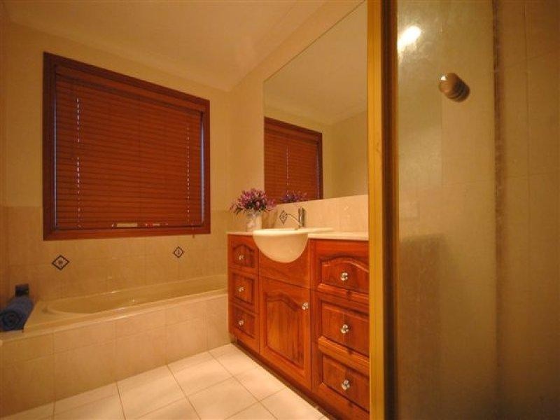 28 Pearl Court, Rangeville QLD 4350