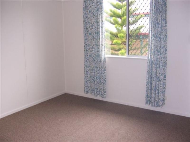 30 Buckland Street, Harristown QLD 4350