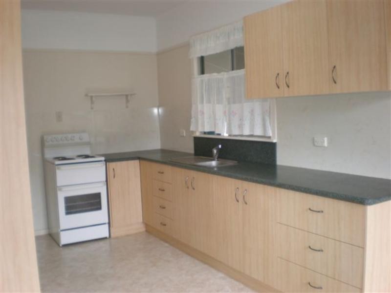 30 Buckland Street, Harristown QLD 4350