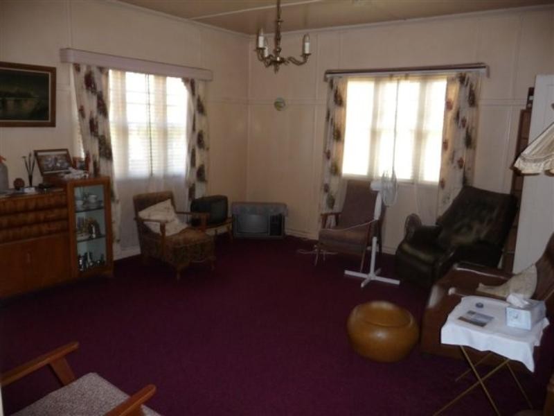 13 Warwick Street, Harristown QLD 4350