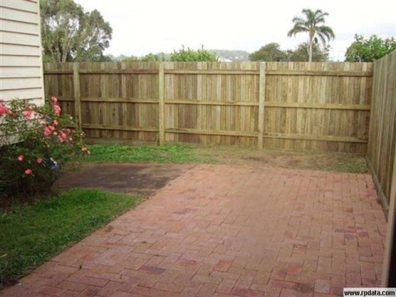 10 Dodd Street, Newtown QLD 4305