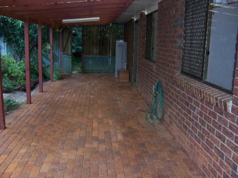 4 Batten Court, Wilsonton QLD 4350