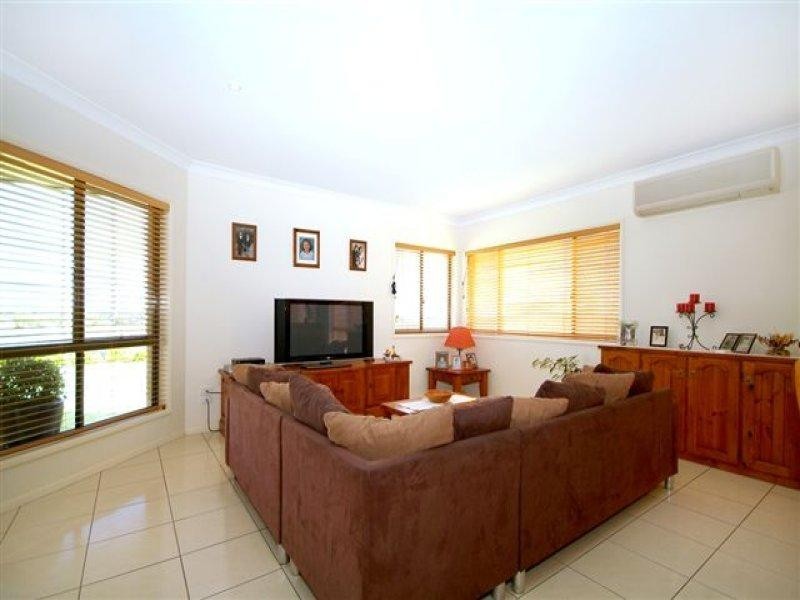 7 Ridgewood Drive, Kearneys Spring QLD 4350