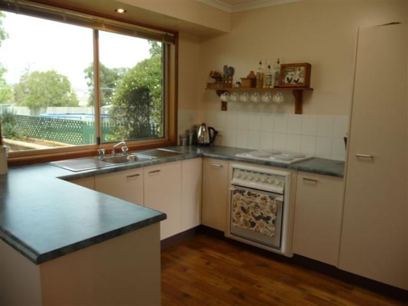 11 Crockers Road, Westbrook QLD 4350