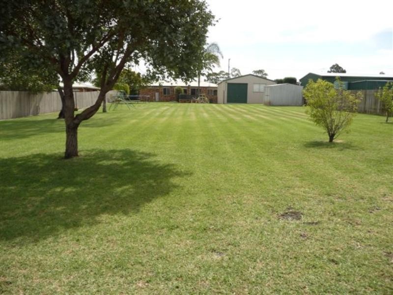 11 Crockers Road, Westbrook QLD 4350