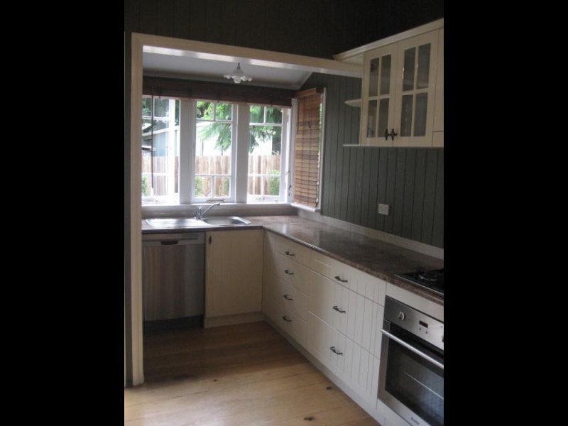 153 Bridge Street, North Toowoomba QLD 4350