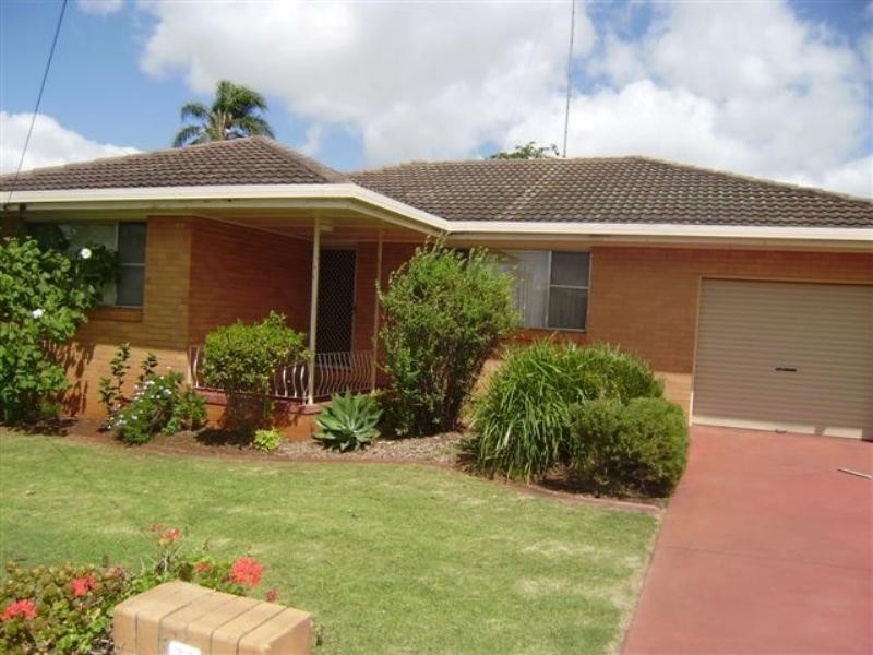 75 Knockator Crescent, Centenary Heights QLD 4350