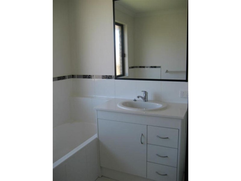 22 Bellara Drive, Harristown QLD 4350