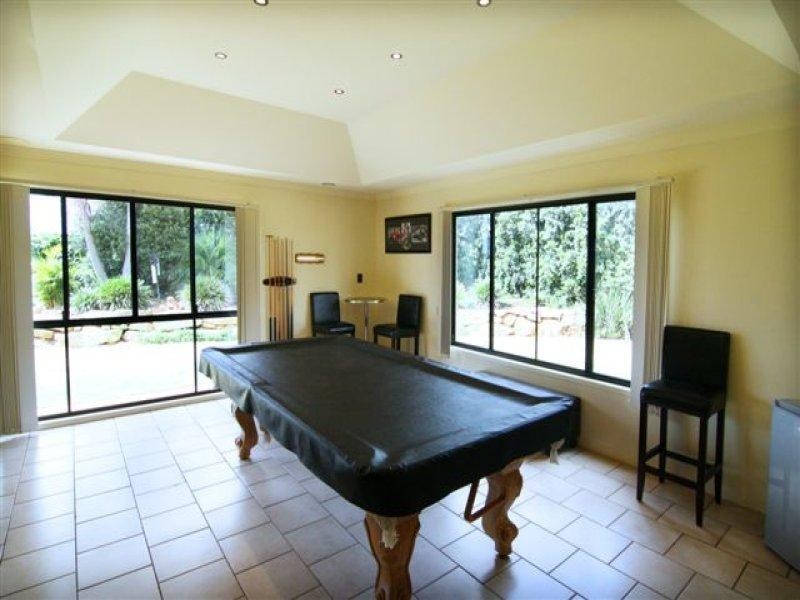 6 Lillypilly Court, Middle Ridge QLD 4350