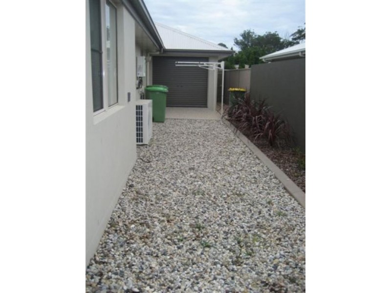 7 Beardsworth Court, Middle Ridge QLD 4350