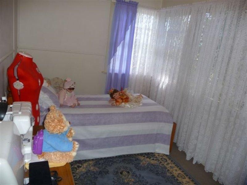 77A Ruthven Street, Harlaxton QLD 4350