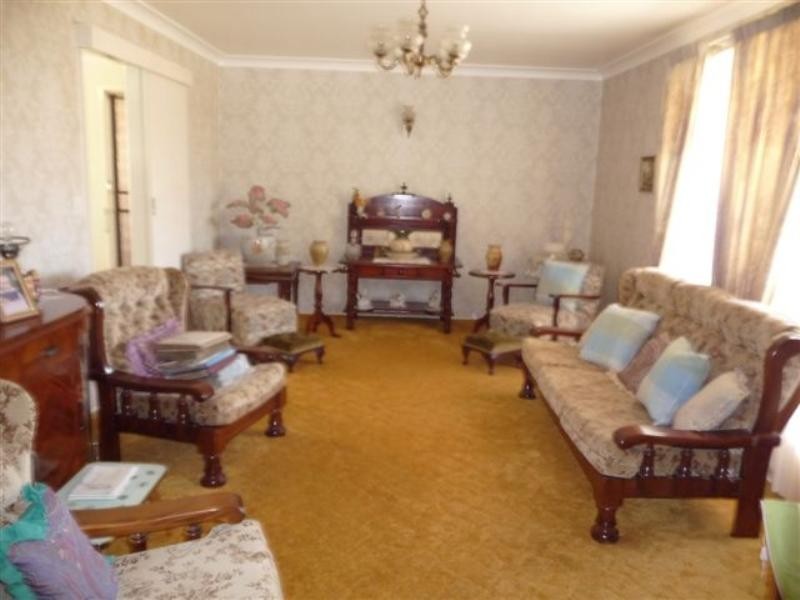 511 South Street, Harristown QLD 4350