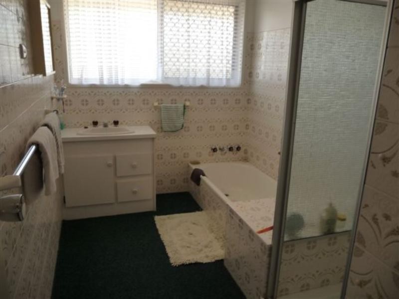 511 South Street, Harristown QLD 4350