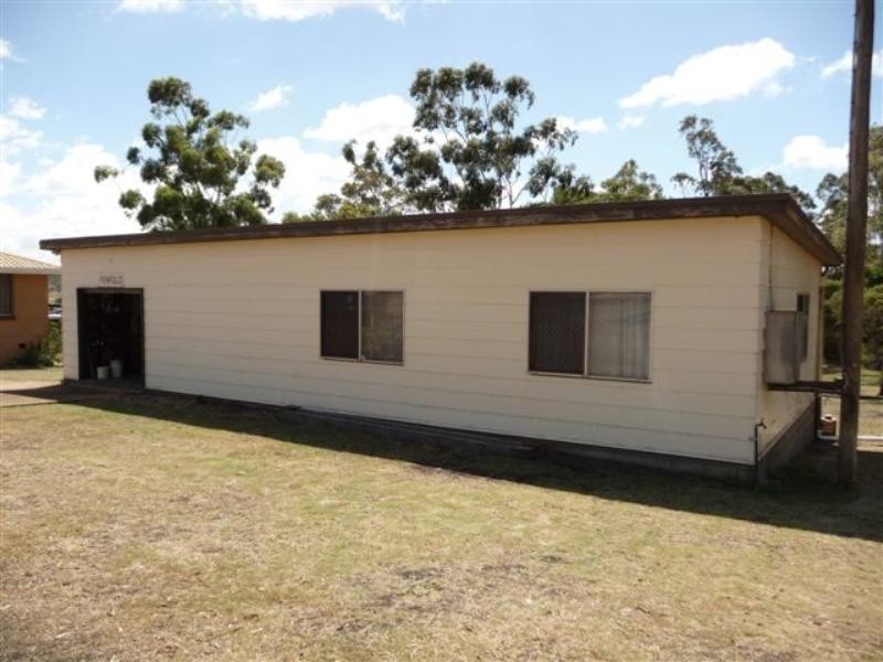 511 South Street, Harristown QLD 4350