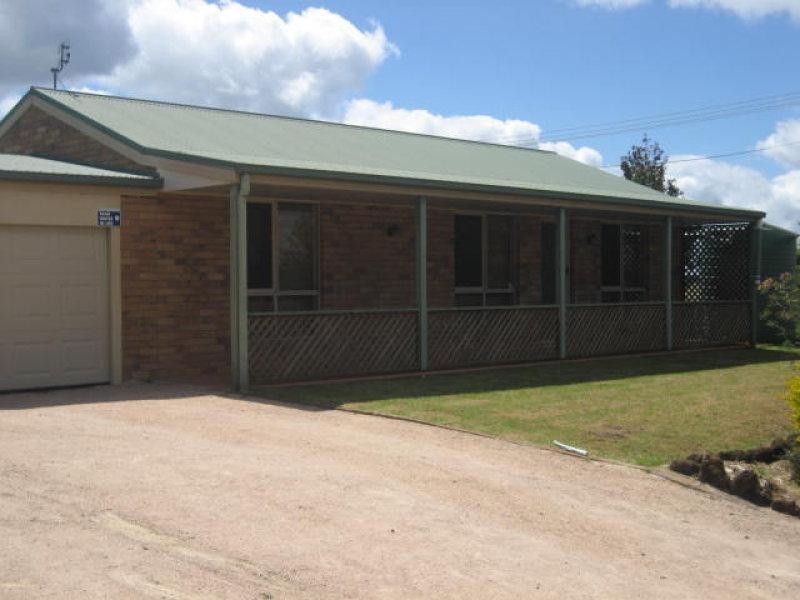 1 Hardy Court, Wilsonton QLD 4350