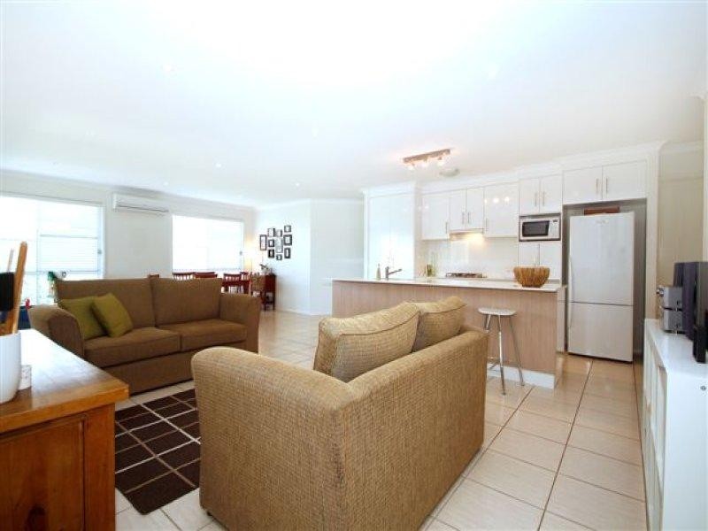 15 Rosella Street, Rangeville QLD 4350