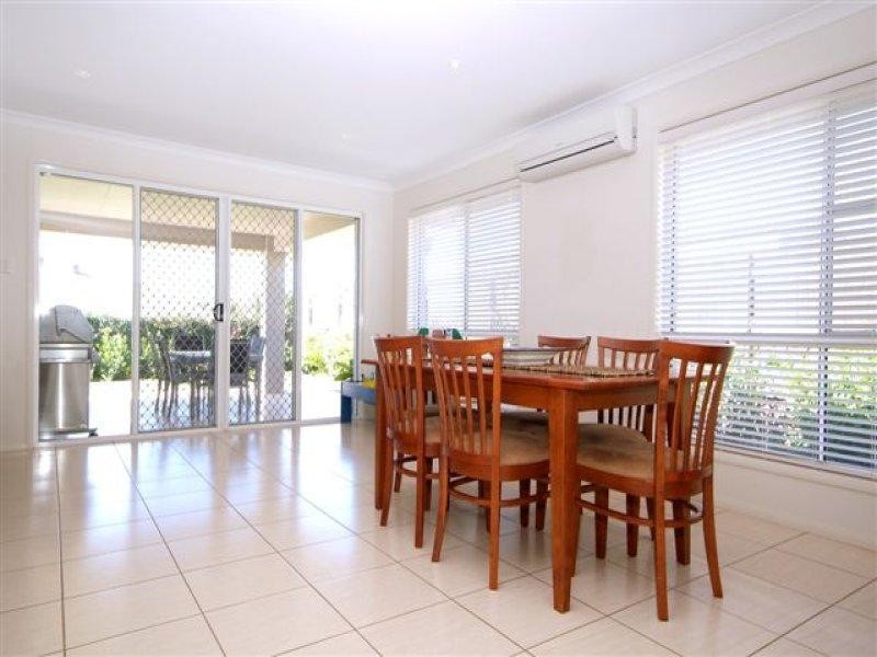 15 Rosella Street, Rangeville QLD 4350