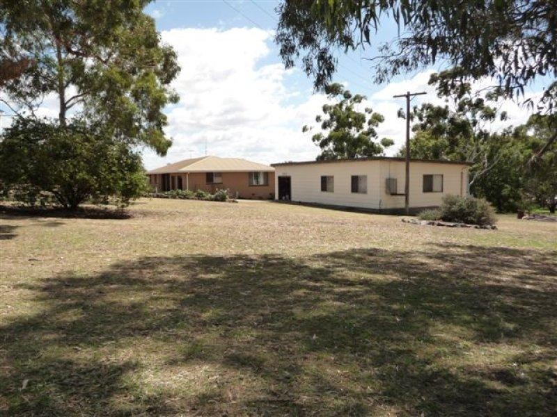513 South Street, Harristown QLD 4350