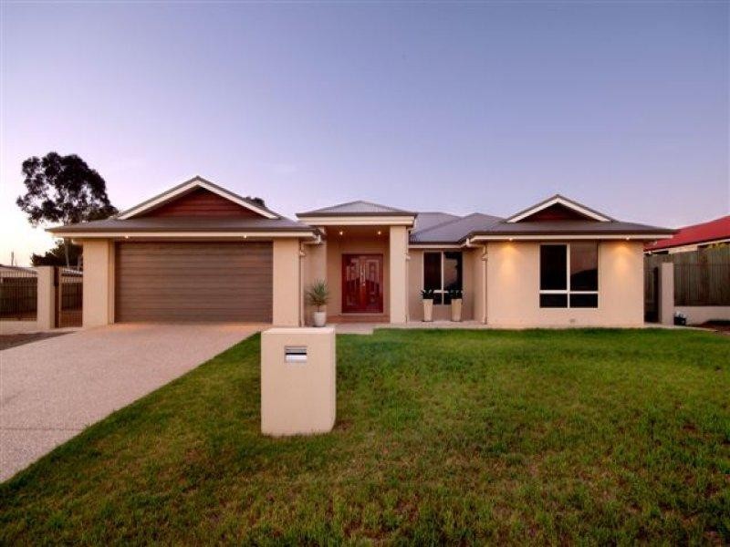 6 Jacaranda Court, Westbrook QLD 4350