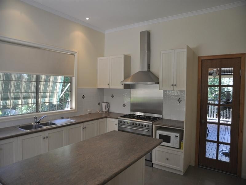 5 Gladstone Street, Newtown QLD 4350