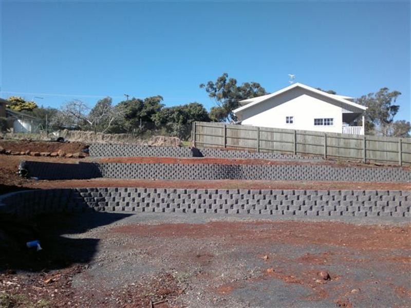 4 Samuel Court, Darling Heights QLD 4350