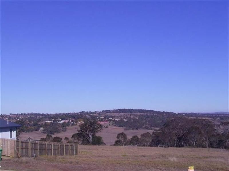 10 McShane Drive, Toowoomba QLD 4350