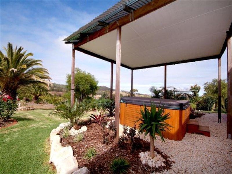 286 Hayden Street, Mount Rascal QLD 4350