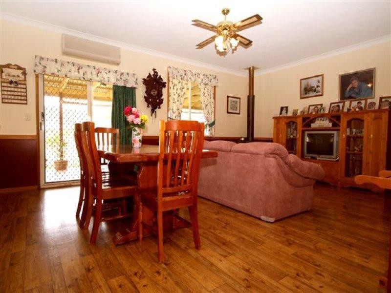 286 Hayden Street, Mount Rascal QLD 4350