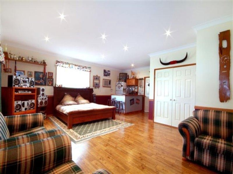 286 Hayden Street, Mount Rascal QLD 4350