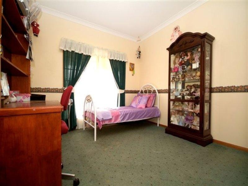 286 Hayden Street, Mount Rascal QLD 4350