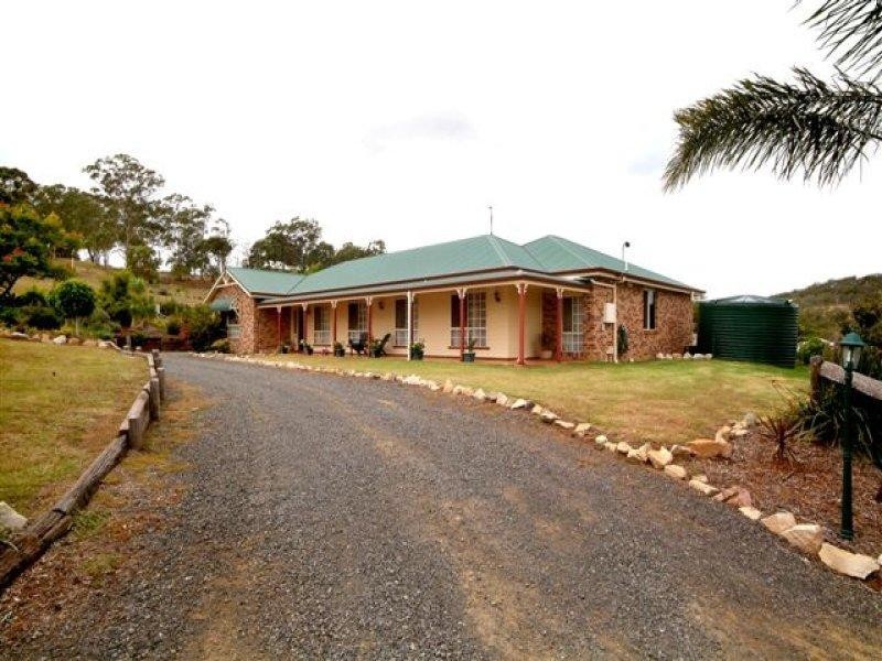 286 Hayden Street, Mount Rascal QLD 4350